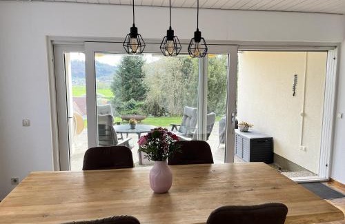 Biedenkopf Apartamento | Terrasse mit Ausblick
