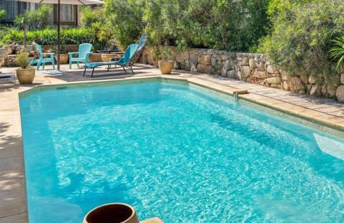 Tourrettes-sur-Loup Apartamento | Terrasse, Piscine privée & Charme provençal