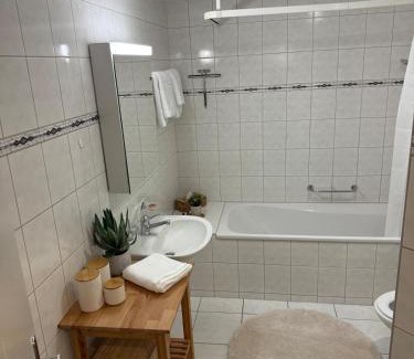 Wangen Apartamento | Terrassenwohnung mit Parkplatz