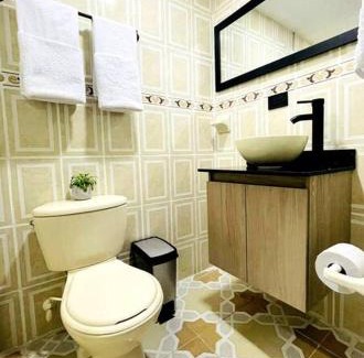 Buenos Aires Apartamento | Terraza y vista, Poblado a 5min.