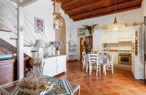 Porto Palo Casa | Terrazza del Sud by Interhome