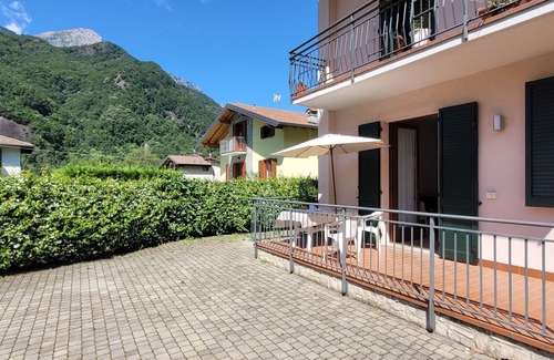 Introbio Apartamento | Terrazza Fucinetta - Dos Habitaciones Piso, Capacidad 6
