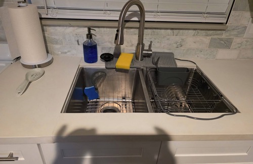 Thousand Oaks Casa | Terrific 2-bedroom house with AC in Thousand Oaks