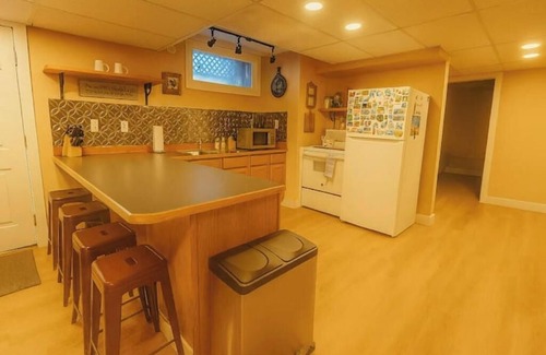 University District Cama Y Desayuno | Terrific 3-bedroom bed & breakfast with AC in charming Missoula