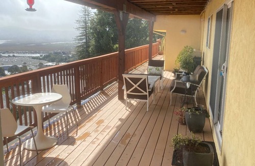 Greenbrae Apartamento | Terrific apartment in Larkspur with stunning view & modern amenities