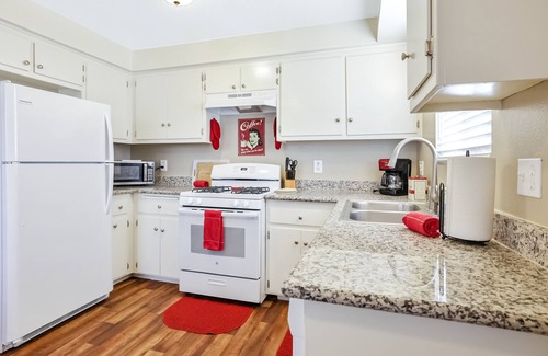 Grover Beach Casa | Terrific home close to the beach, restaurants, parks, and activities w/free WiFi