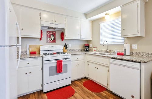 Grover Beach Casa | Terrific home close to the beach, restaurants, parks, and activities w/free WiFi