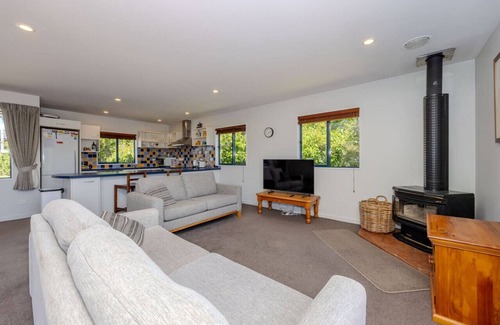 Wanaka Casa | Terrific views on Totara