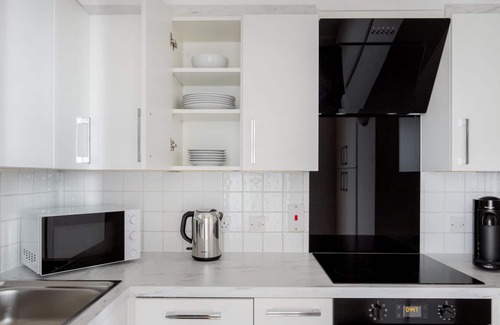 Bishop's Apartamento | Terrific Waterloo 2BR, nr London Eye & Museums, by Blueground