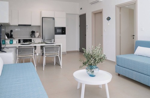 Livadi Casa | Tersanas Mare Turquoise - Pool Home w. Outdoors