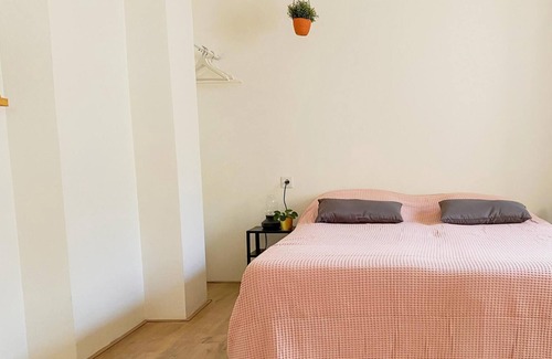 Cadier en Keer Apartamento | Stylish appartement in a monastery The Abbey 2