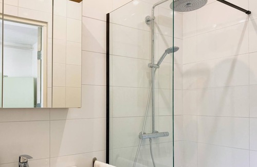 Cadier en Keer Apartamento | Stylish appartement in a monastery The Abbey 2