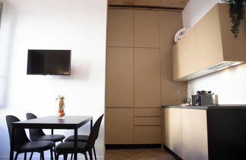Testaccio Condominio | Testaccio Boutique Apartment, a design 2-bedroom 2-bathroom flat for 4 people