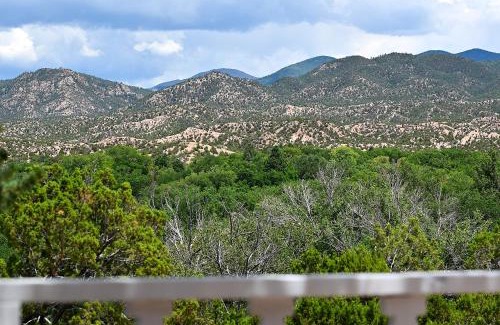 Tesuque Casa | Tesuque Outpost 3 Casitas Best views in Santa Fe