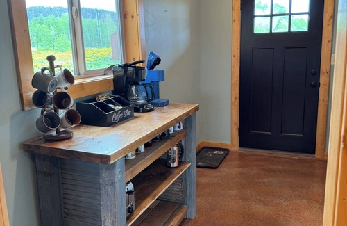 Island Park Cabina | Teton View Ranch with newly installed hot tub!