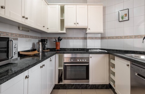 Oasis del Capistrano Apartamento | Tetuan 46 - El Oasis de Capistrano!