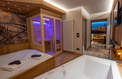 Chies d'Alpago Cama Y Desayuno | TEVERONE - CAMERA SCOIATTOLO