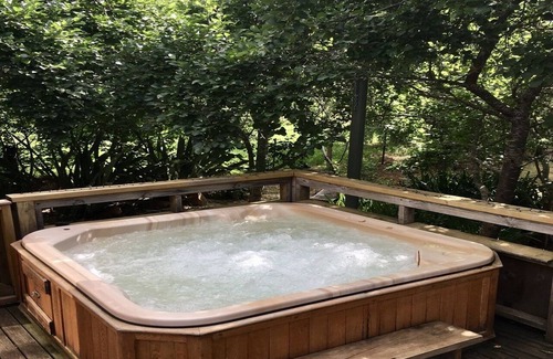 Daylesford Villa | Texada Arte Retiro; jacuzzi privado