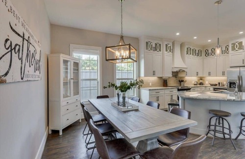 Rowlett Casa | Texan Sunny Oasis, 5 BED, Private Pool, Hot tub