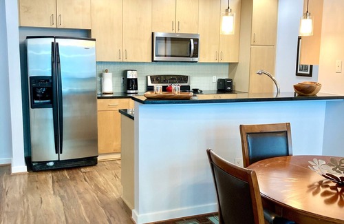 MacGregor Apartamento | Moderno 2 habitaciones / 2 baños | Texas Medical Center - Centro de la ciudad | Wifi / Gimnasio / Piscina / Edificio seguro.