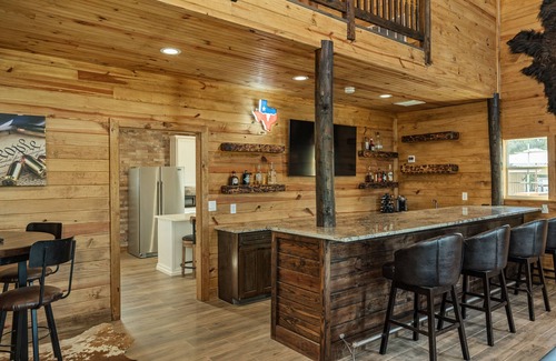 Canton Casa | Texas Tombstone, your private town