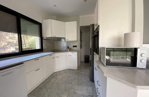 Tarragona Villa | th142 Villa · Tarragona · 5 dormitorios · 6 camas · 2 baños