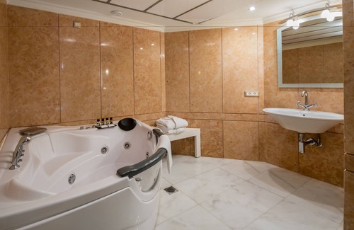 Agia Marina Hotel | Thalassa Beach Resort - Adults Only