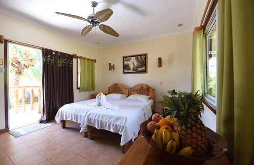 Zamboanguita Complejo | Thalatta Resort