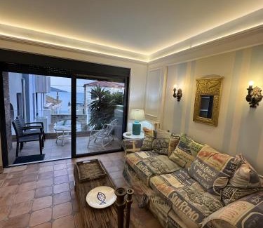 Amfilochia Apartamento | Thalia