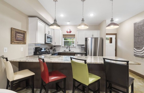 Branson Casa | That Lakefront Taneycomo House - Branson