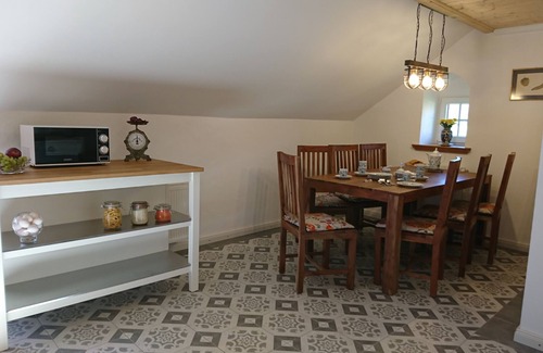 Ihlow Apartamento | Thatched roof vacation apartment De Tuun - Landhaus Lübbertsfehn Ostfriesland North Sea