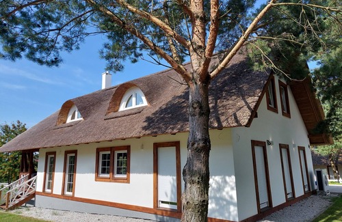 Gardna Wielka Casa | Thatched vacation home in Gardna Park