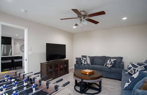 Springville Casa | The 13th Hole House at River Island Country Club