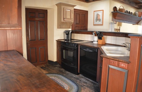 Ephrata Casa | The 1764 Mohler House! Beautifully Restored Farmhouse 3BR/4BA on 9aces w/firepit