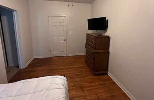 Wichita Falls Apartamento | The 2408 Apartment F