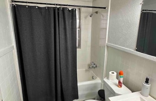 Wichita Falls Apartamento | The 2408 Apartment B