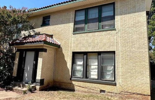 Wichita Falls Apartamento | The 2408 Apartment B