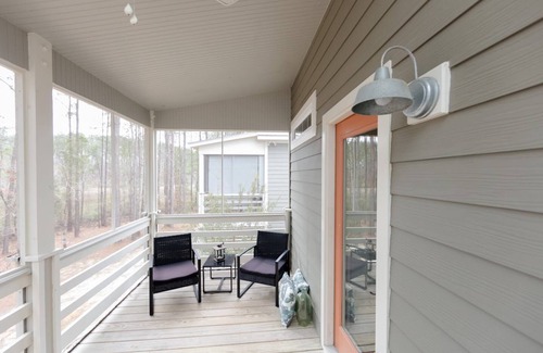Minnesott Beach Cabaña | The 4 E's Cottage has everything you could want!