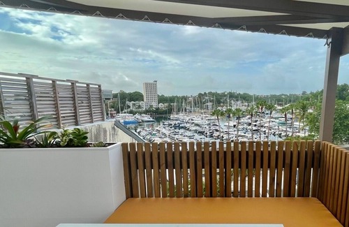 Pointe-a-Pitre Apartamento | The "61" MARINA ROOFTOP Superb Marina view / equipped with a WATER TANK