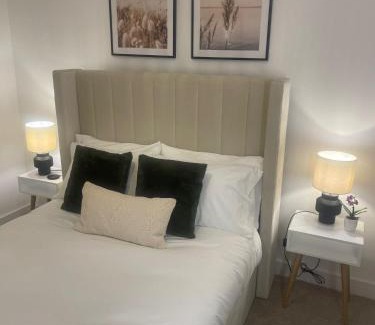 Hanham Casa | The Abode