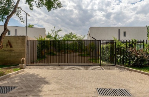 Mendoza Casa | The Acacia Village: Charming Lodge 5