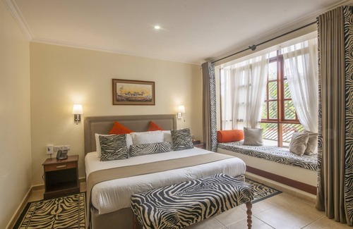 Arusha Hotel | The African Tulip Hotel