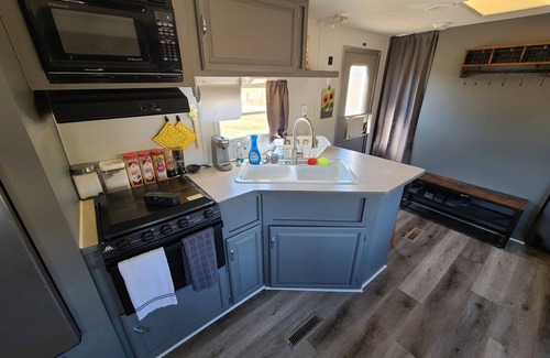 Custer Casa | The Air Bee-N-Bee: In The Heart of the Black Hills