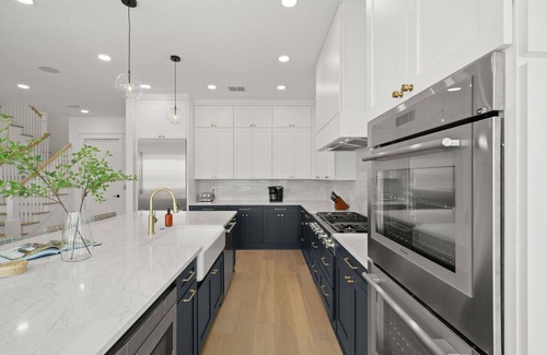 Clearwater Beach Casa | The Akoya Pearl - 2 Beach Homes Steps From CWB
