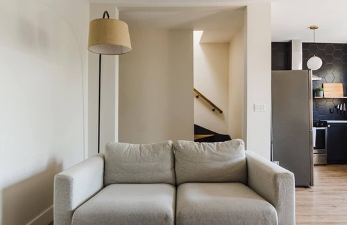 Communipaw Apartamento | The Alana: un elegante dúplex a 40 minutos de Nueva York