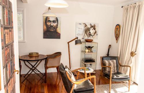 Carterton Casa | The Alchemist Retreat, Private Studio in Carterton