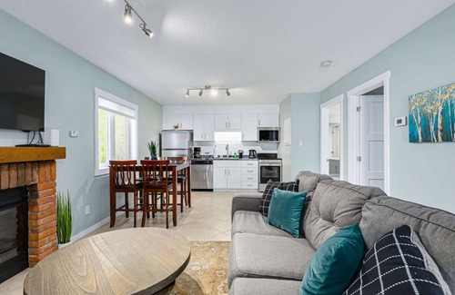Collingwood Apartamento | The Alpine - Central Collingwood Condo