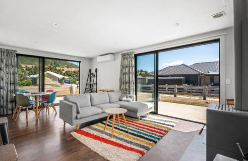 Albert Town Casa | The Alpine Patch - Wanaka Holiday Home