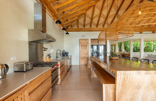 Santa Teresa Villa | THE AMAZING VILLA PAULINA - LUXURIOUS 4BDRM OCEAN VIEW VILLA