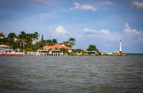 Belize City Cama Y Desayuno | The Ambassador's Terrace